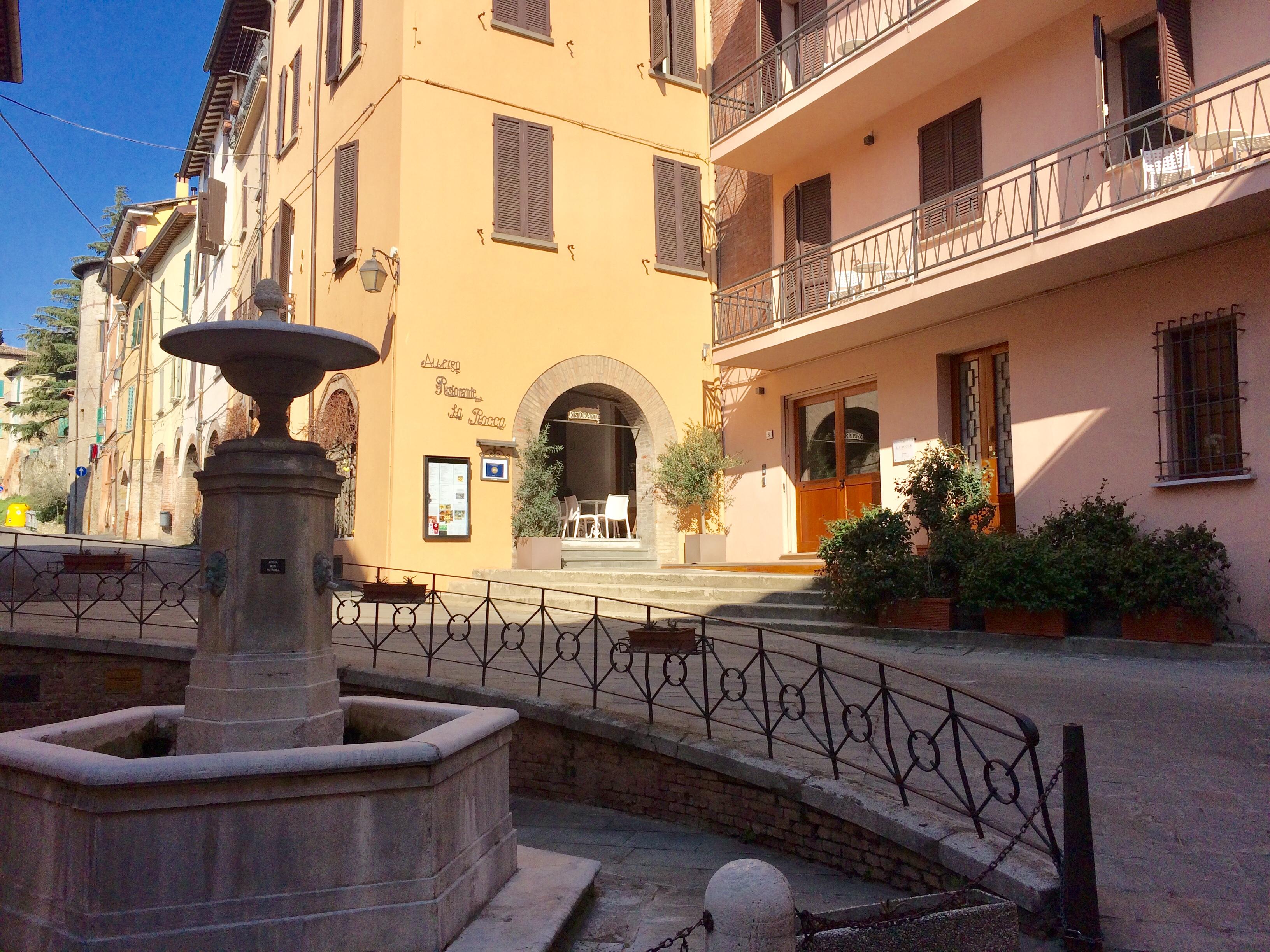 Albergo La Rocca Brisighella Bagian luar foto